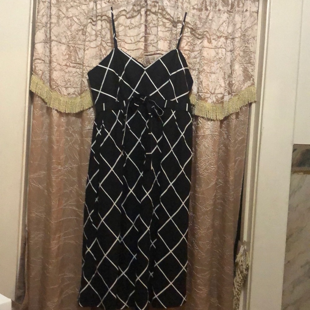 Nina Leonard Sun Dress